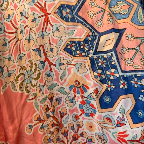 Feathers by Tolani Maxi Kimino- Size Medium - Picture 3 of 4